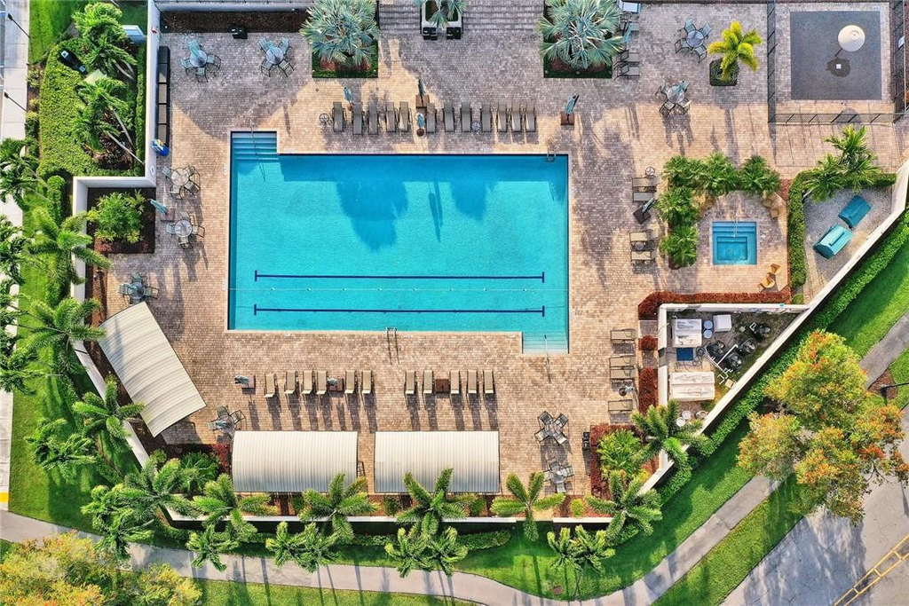 6698 Montego Bay Boulevard - Photo 32