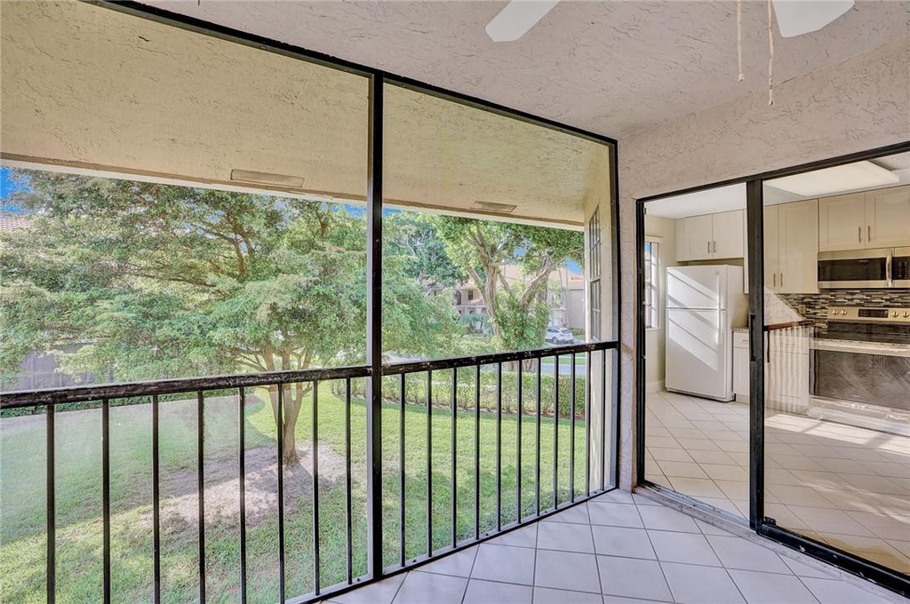 6698 Montego Bay Boulevard - Photo 2