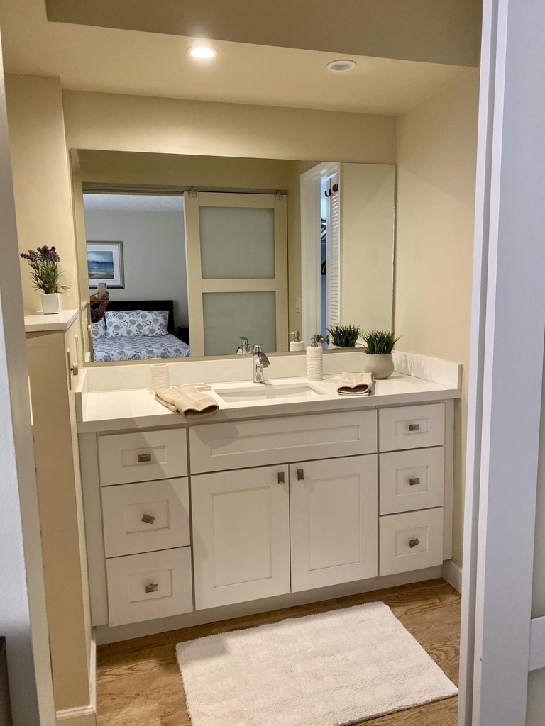 2255 Lindell Boulevard - Photo 17