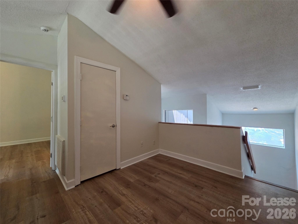 23 Longbow Court - Photo 13