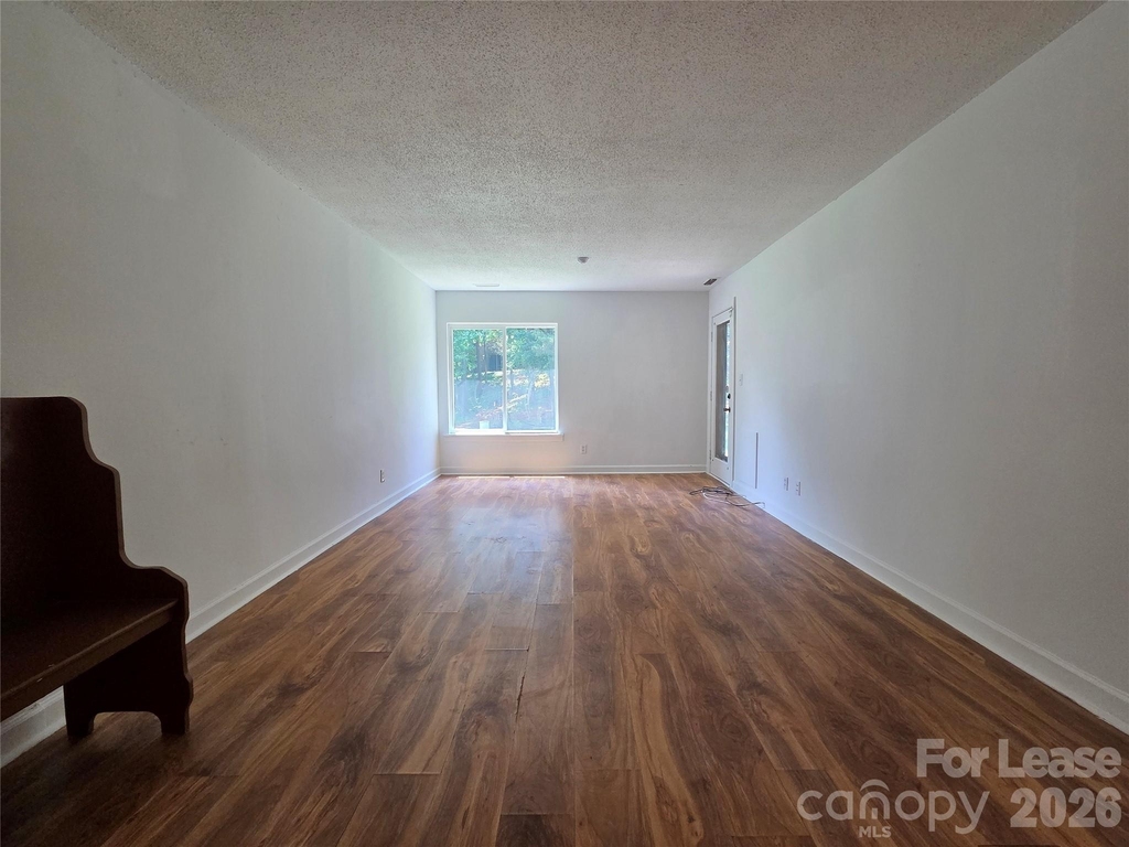 23 Longbow Court - Photo 12