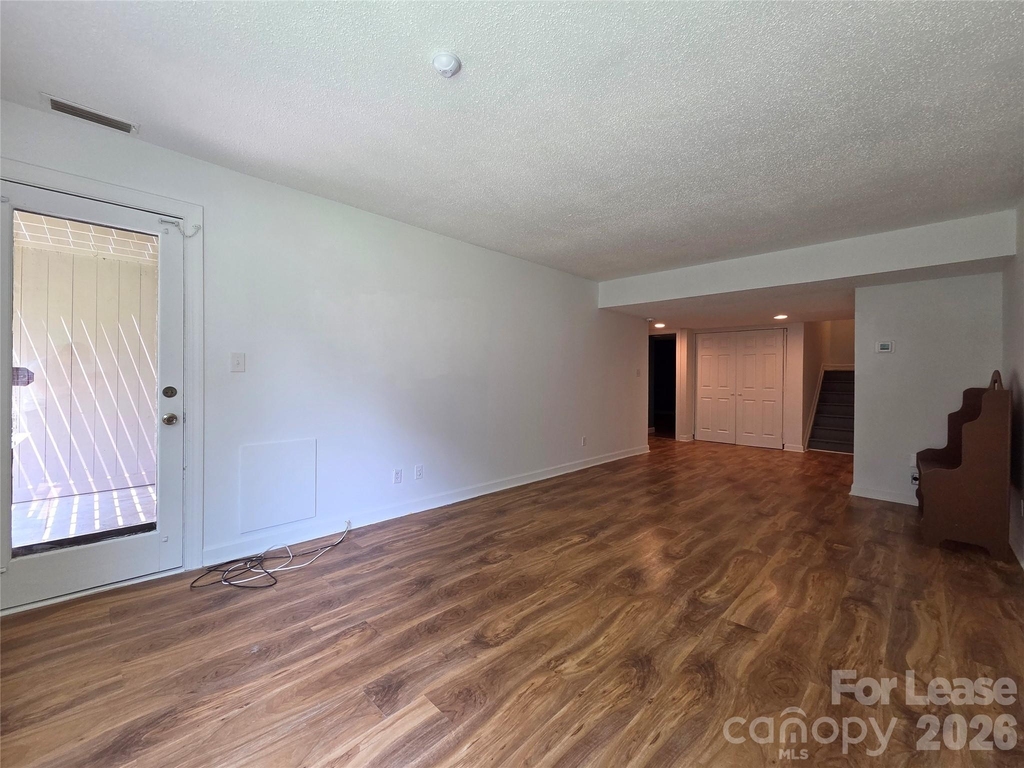 23 Longbow Court - Photo 26