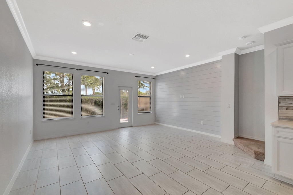 2854 Bard Street - Photo 9