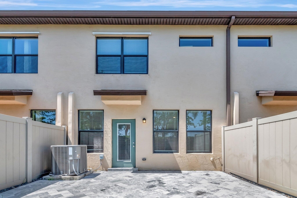 2854 Bard Street - Photo 28