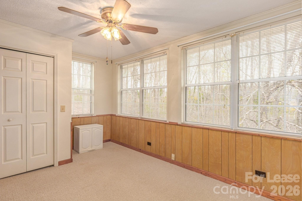 75 Laurelwood Drive - Photo 4