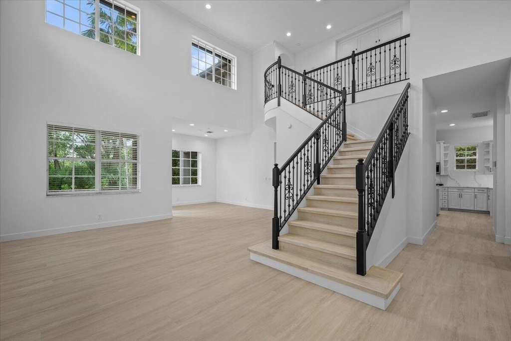 1029 Vintner Boulevard - Photo 3