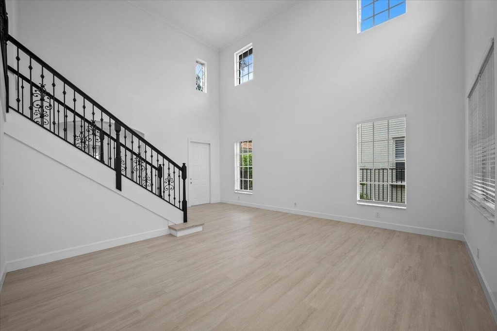 1029 Vintner Boulevard - Photo 5