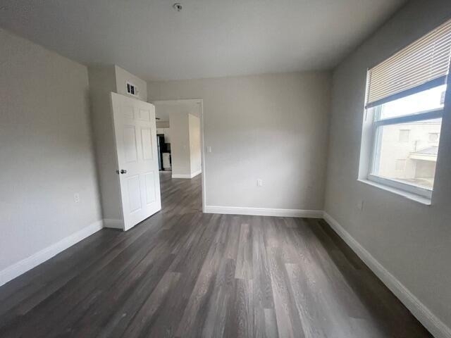 4393 Windsor Avenue - Photo 13
