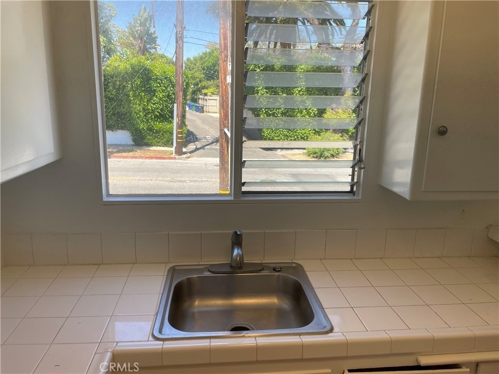 630 San Vicente - Photo 8