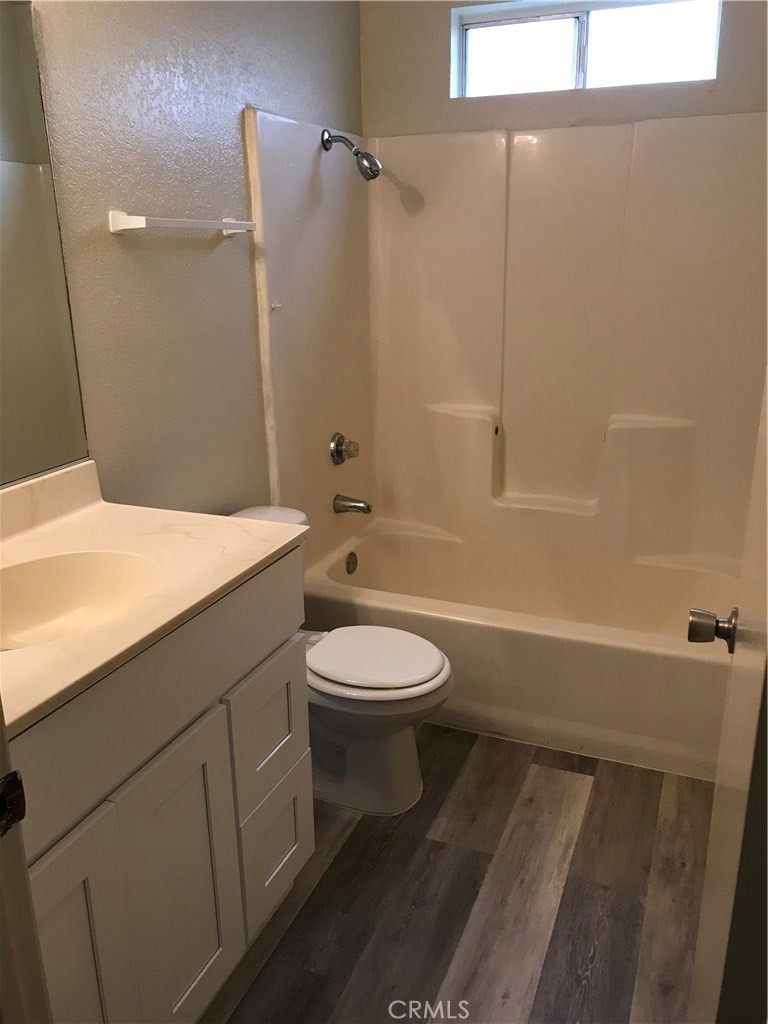 2129 Woodberry Ave - Photo 5