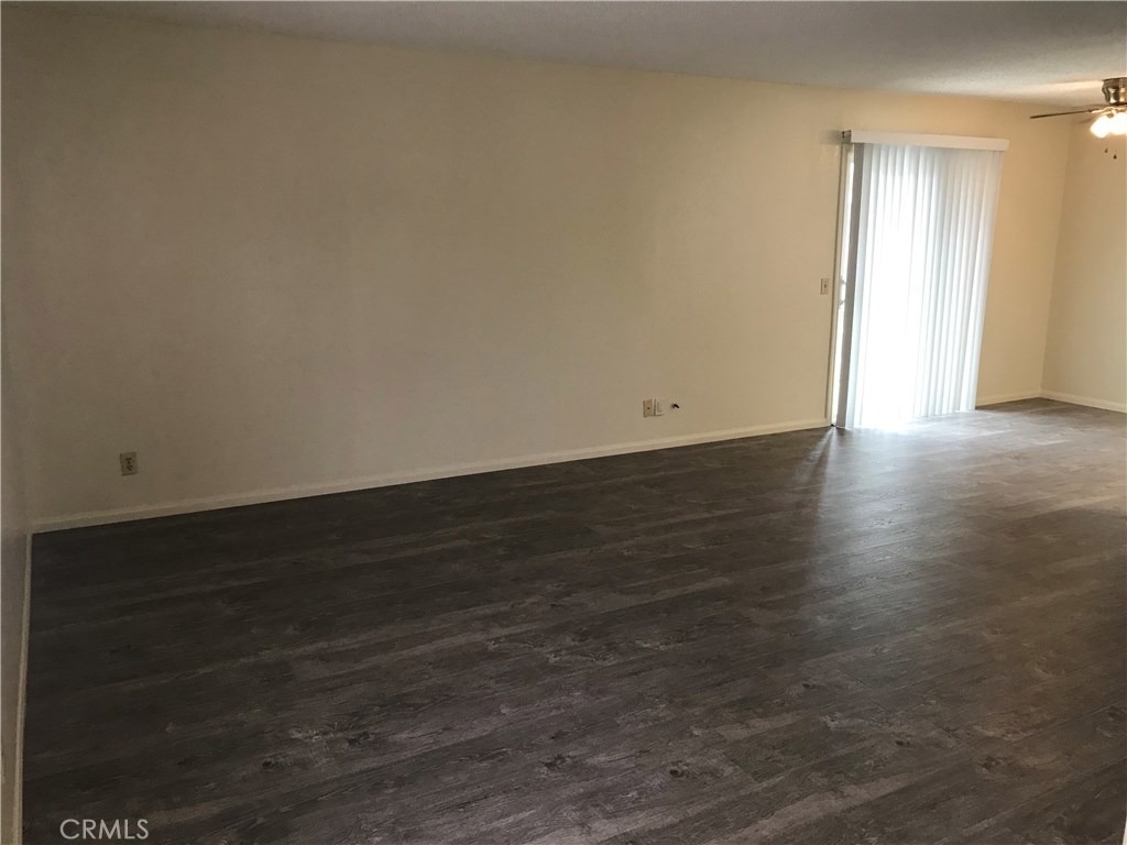 2129 Woodberry Ave - Photo 9