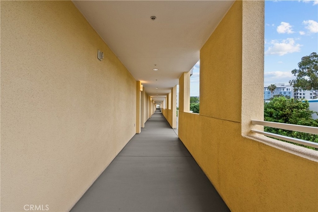 21301 Erwin Street - Photo 6