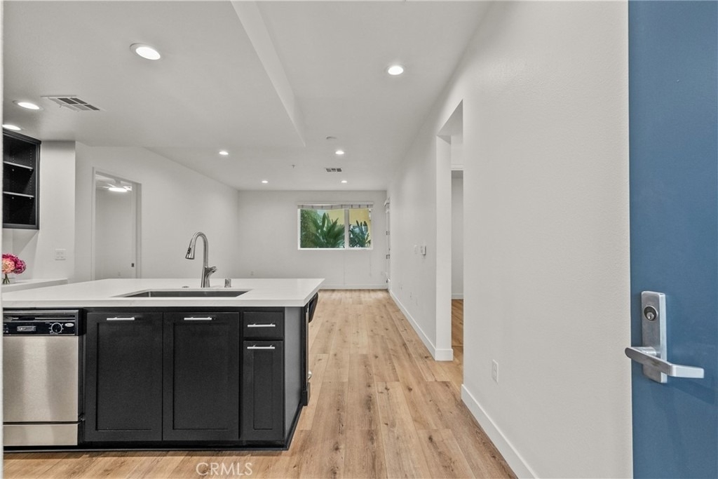 21301 Erwin Street - Photo 8