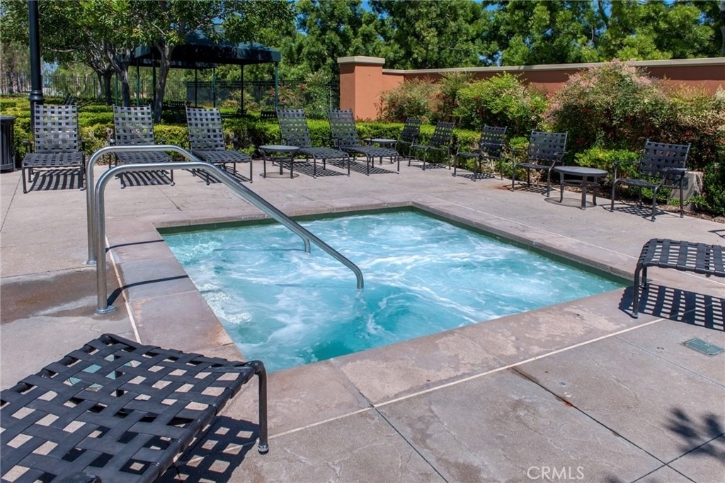 60 Latitude - Photo 28