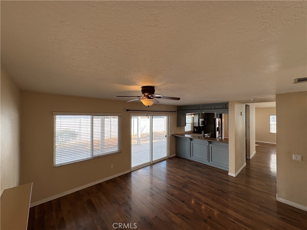 28561 Foxboro Lane - Photo 8