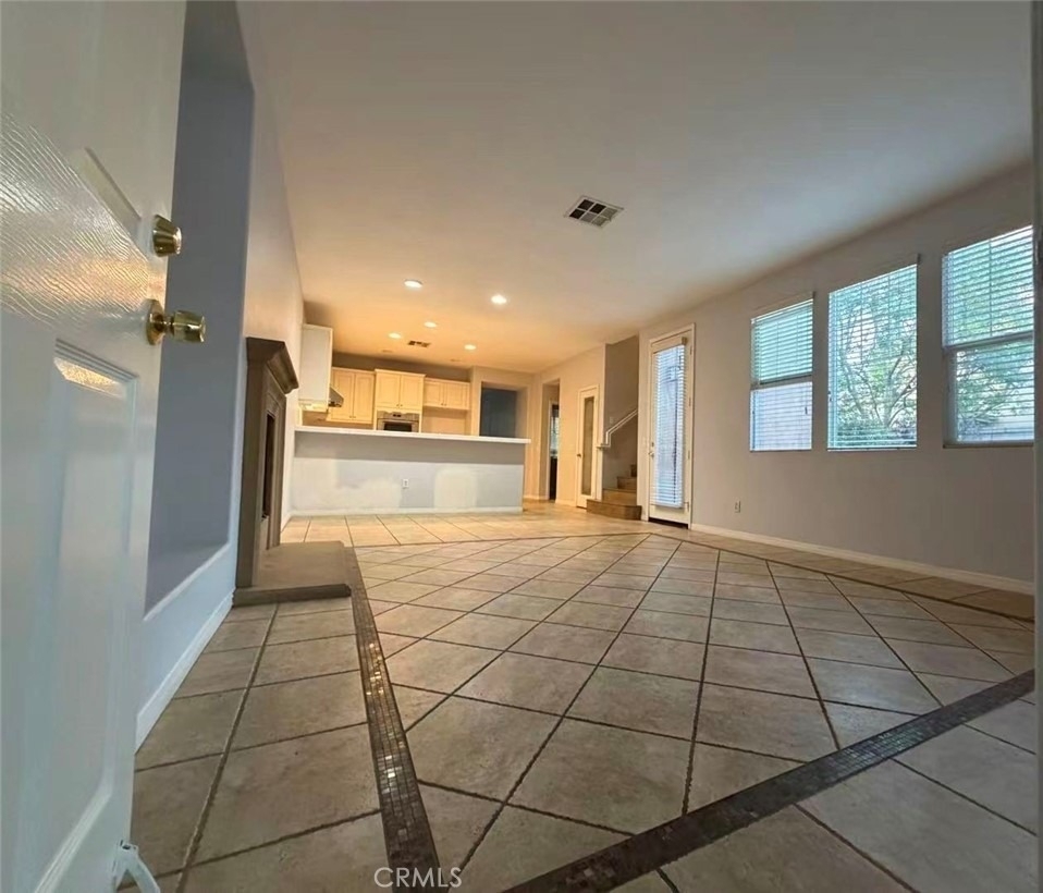 167 W Arbor Court - Photo 2