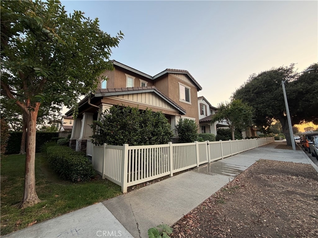 167 W Arbor Court - Photo 1