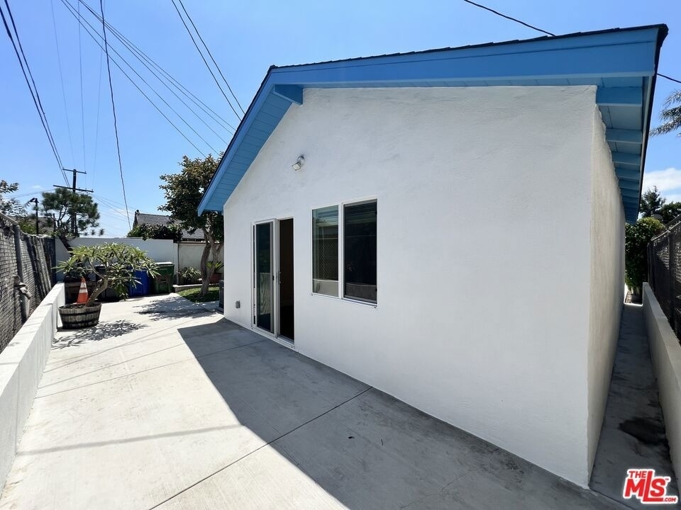3753 W 60th Street - Photo 12