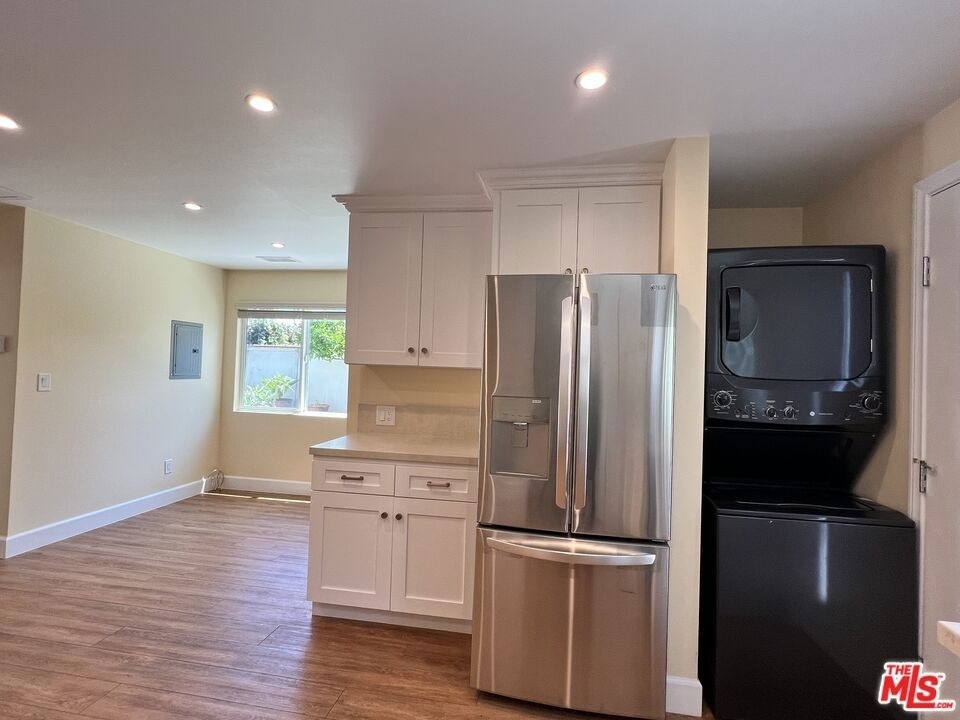 3753 W 60th Street - Photo 18