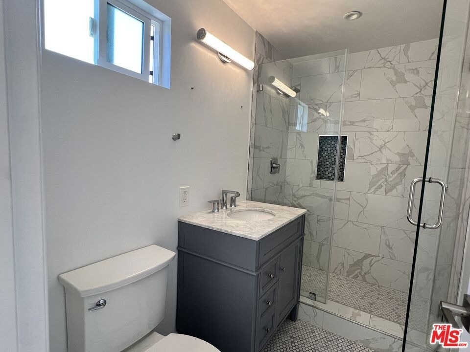 3753 W 60th Street - Photo 15