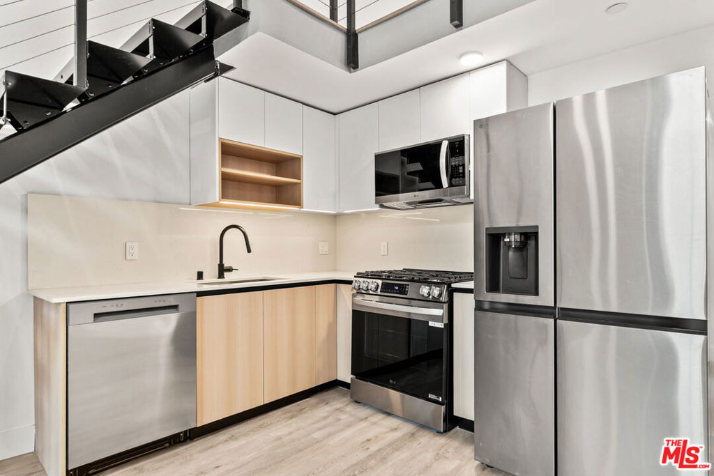 11013 Hartsook Street - Photo 4