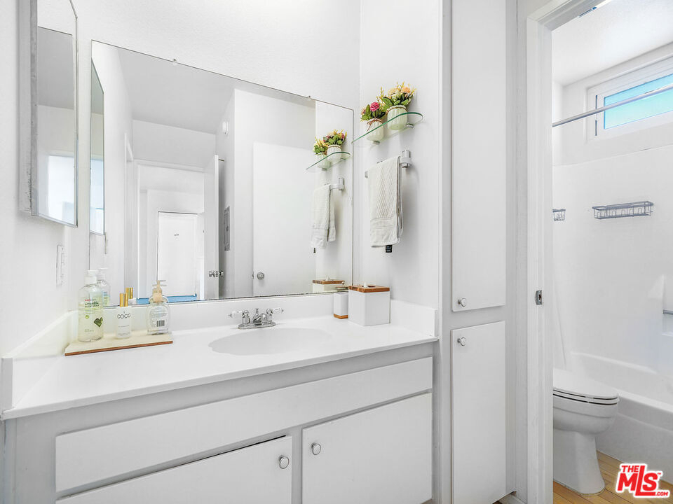 9005 Cynthia Street - Photo 24