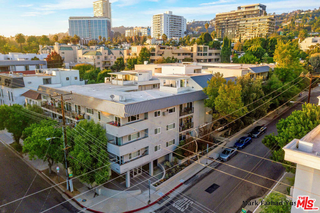9005 Cynthia Street - Photo 3