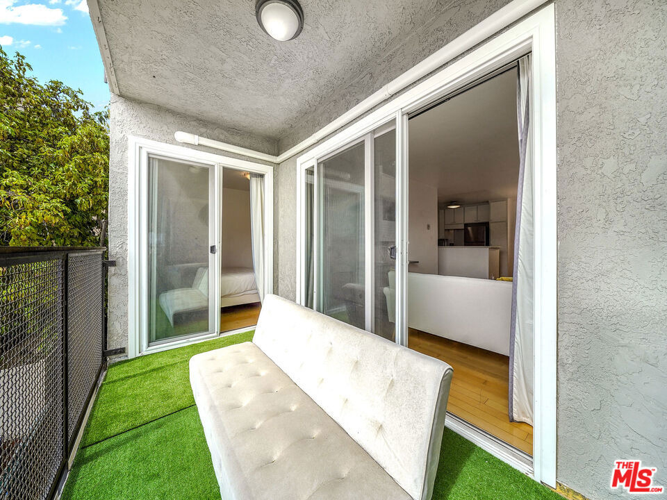 9005 Cynthia Street - Photo 12