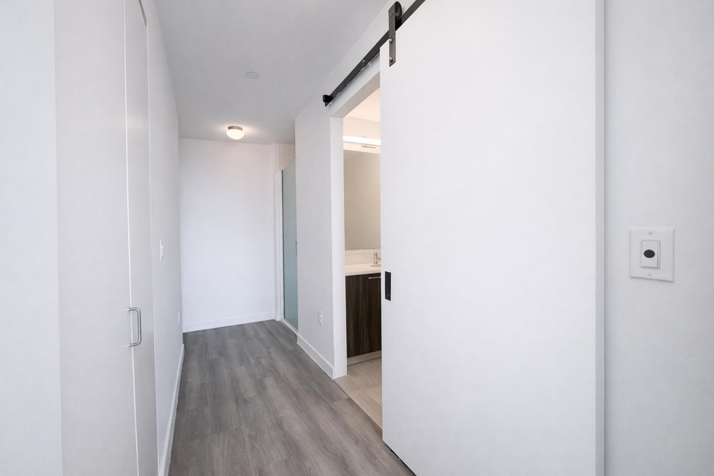 1524 Sheepshead Bay Road - Photo 5