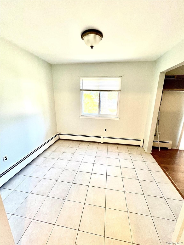 1 Heritage Drive - Photo 2
