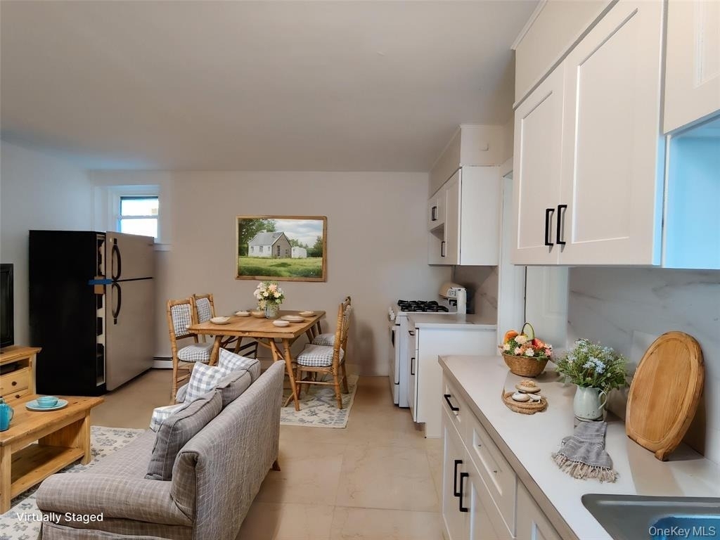 20 Noxon Street - Photo 2