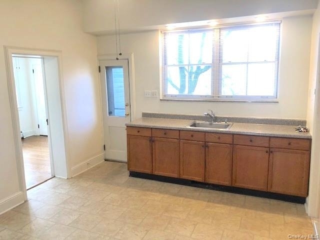 24 Vassar Street - Photo 5