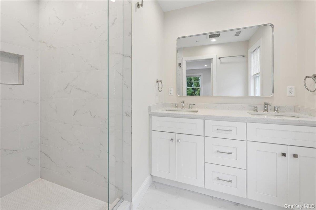 89 Crystal Street - Photo 9