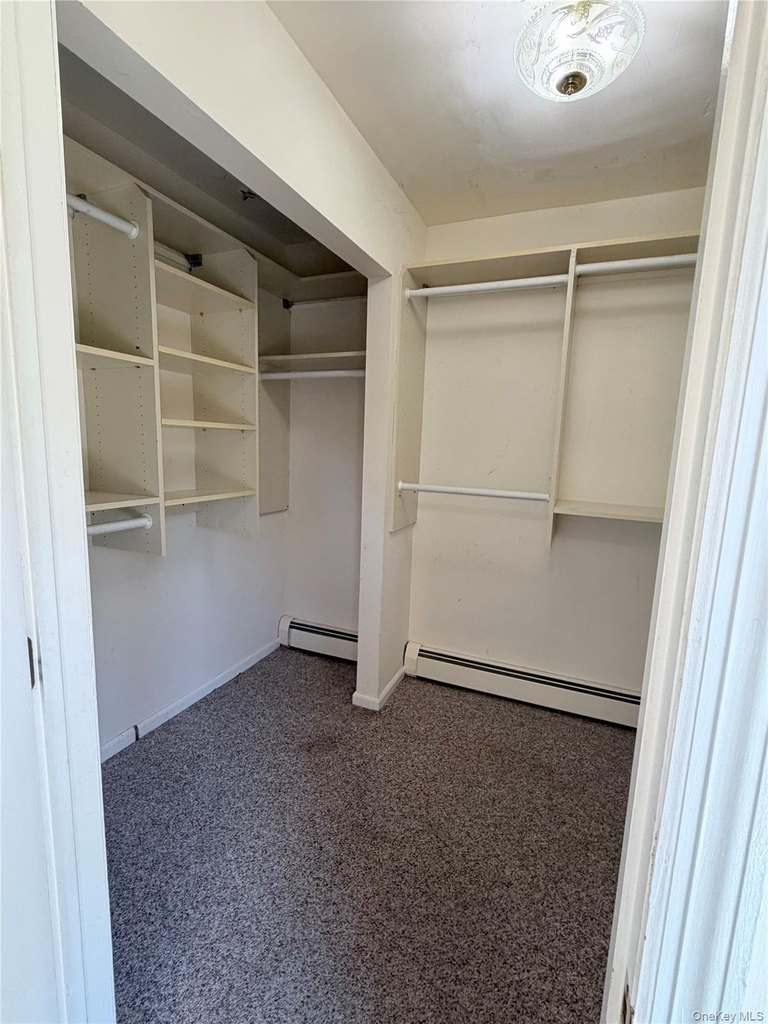 216 Maple Avenue - Photo 16