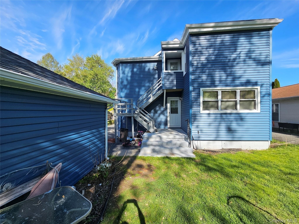 704 Tower Avenue - Photo 22
