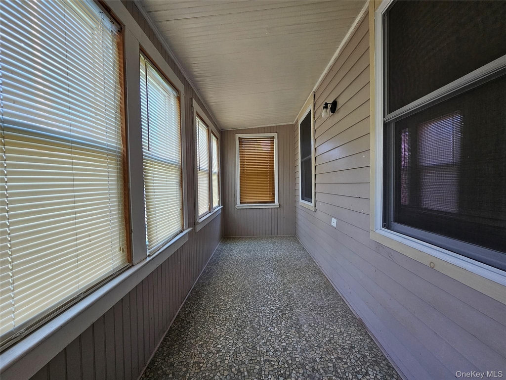 704 Tower Avenue - Photo 21