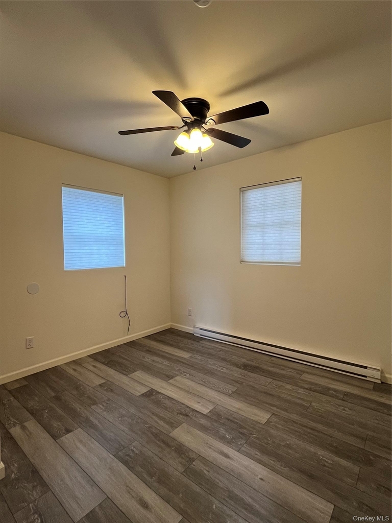 73 Webster Ave - Photo 6