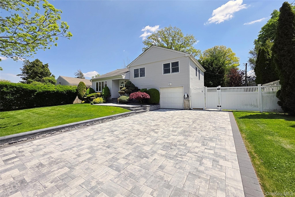 110 Briarwood Lane - Photo 3