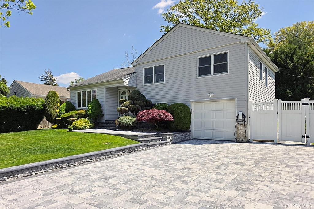 110 Briarwood Lane - Photo 2