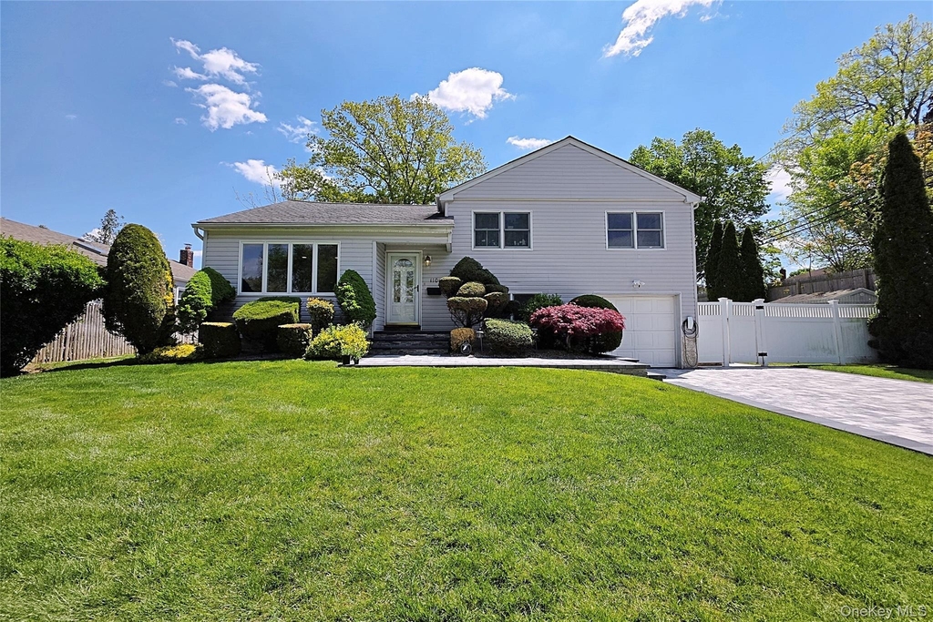 110 Briarwood Lane - Photo 1