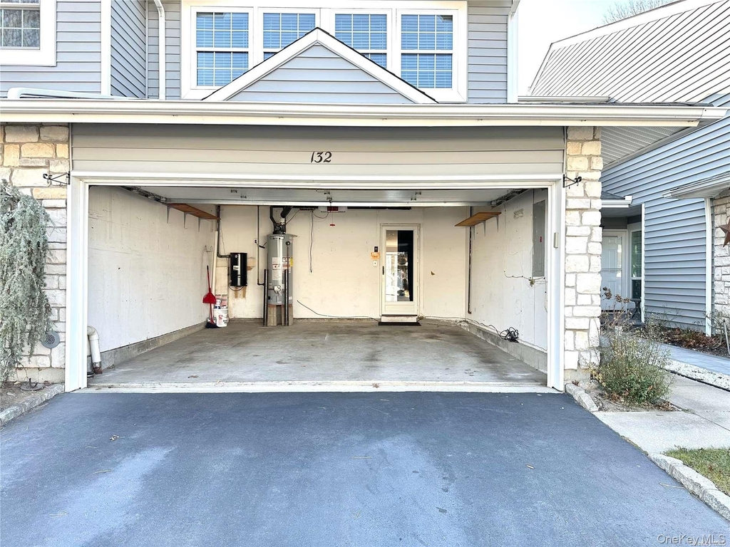 132 Fairfield Drive - Photo 1