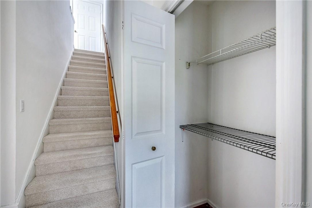599 Midland Avenue - Photo 11