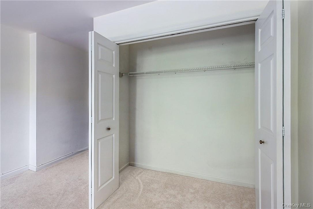 599 Midland Avenue - Photo 19