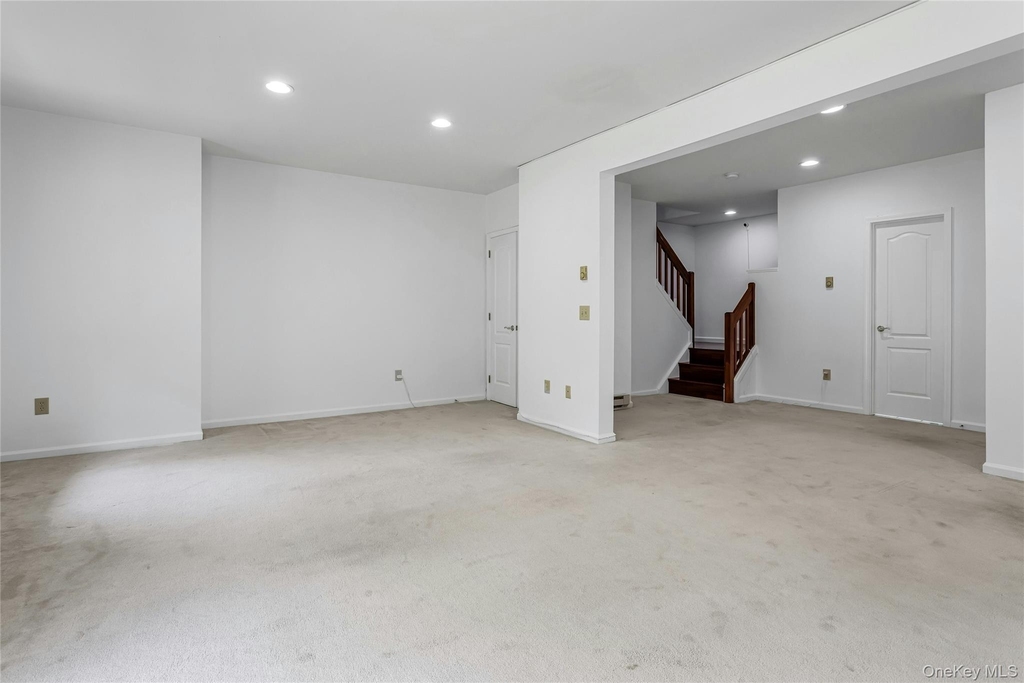 5801 Applewood Circle - Photo 15