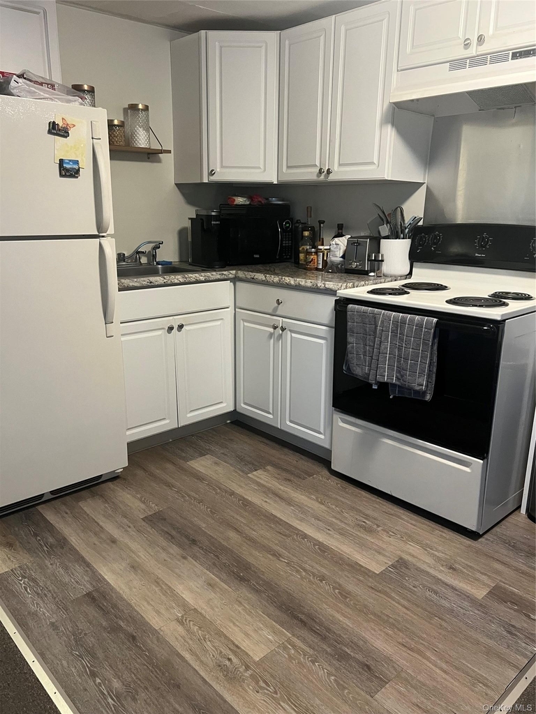 50 Kalmia Street - Photo 5
