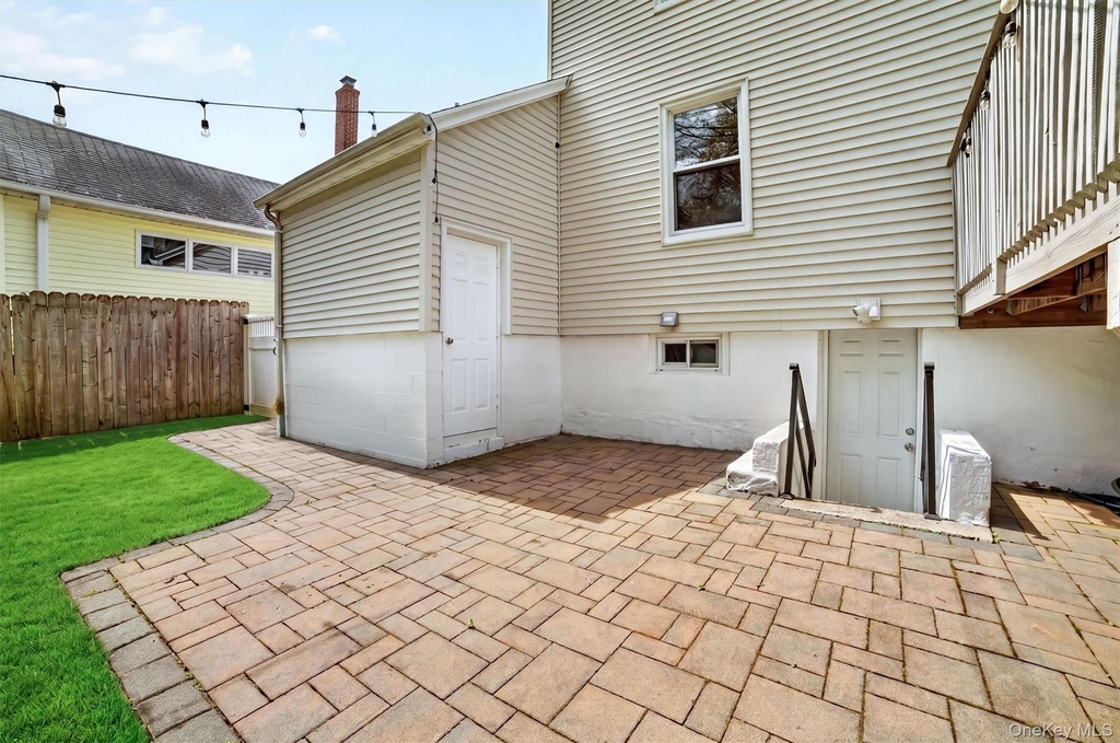 26 Montross Street - Photo 28