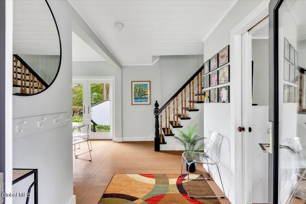116 Catherine Street - Photo 8