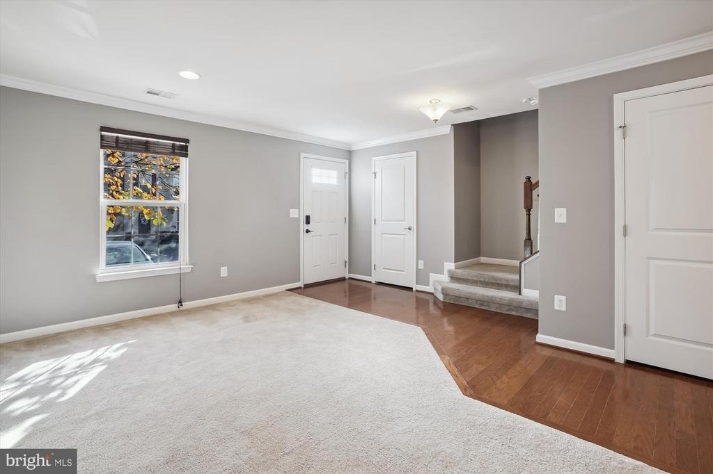7106 Santa Cruz Place - Photo 2