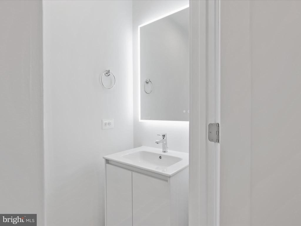 2064 Tysons Ridgeline Road - Photo 15
