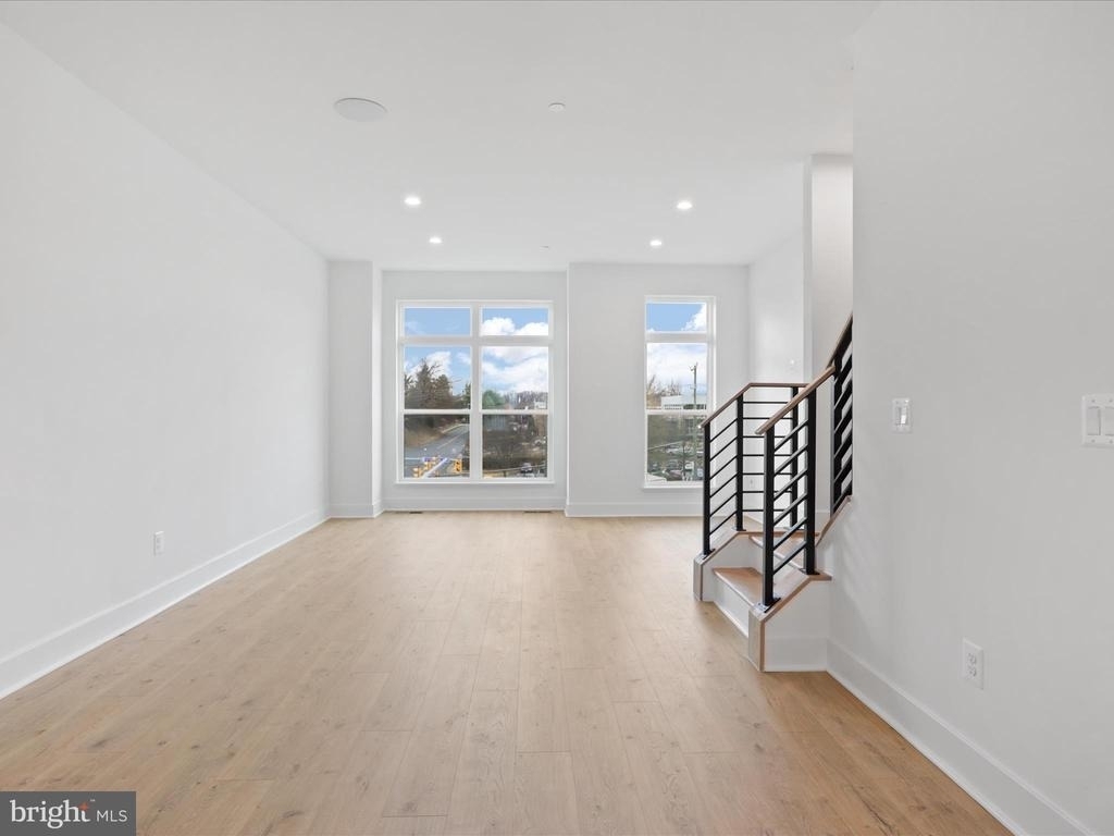 2064 Tysons Ridgeline Road - Photo 6